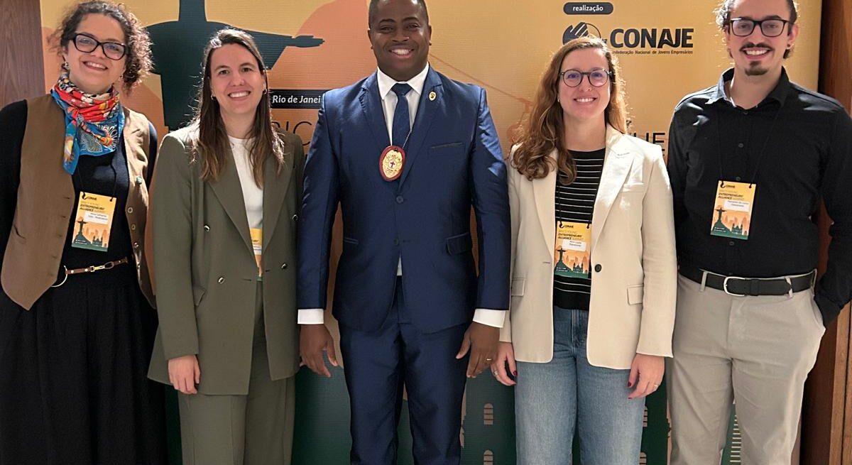 YECOS and G20 GLI team at 17th BRICS Summit. Rio de Janeiro, Brazil