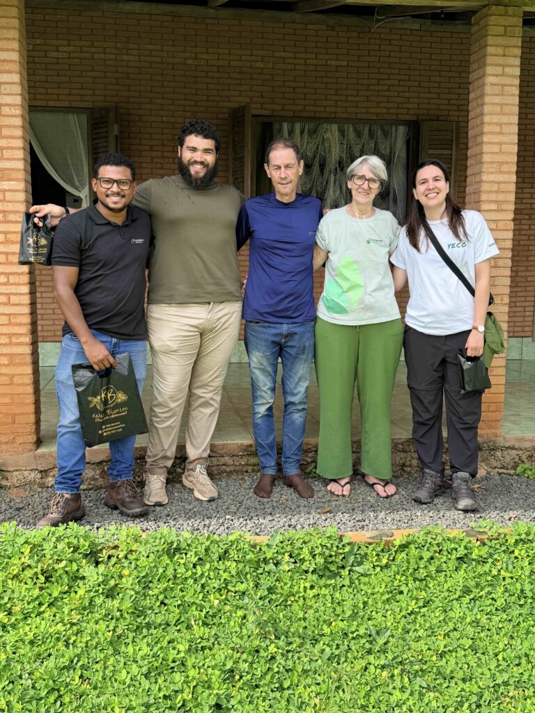 left to right, Emerson Neves, Jorge Augusto, Renato Preuss, Veronica Preuss, Paula Padrino Vilela